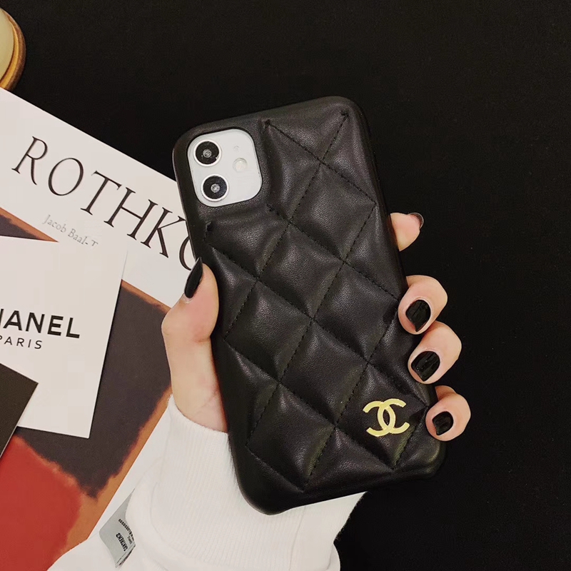 CHANEL✨iPhone11ケース - iPhone用ケース