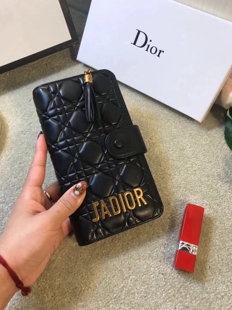 Dior ディオール 長財布 ユニーク設計 男女兼用ウォレット