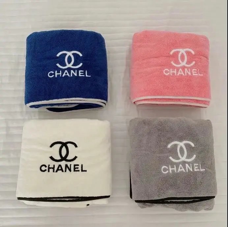 CHANEL - 【新品・未使用】シャネルタオル♡ネイビー✖グレー デカココ